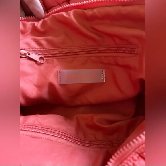 Free People NWT Caryall Puff Large bag pink - Picture 8 of 9